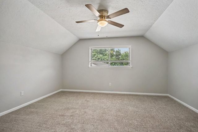 5113 Cottonwood Circle, Dickinson, TX 77539