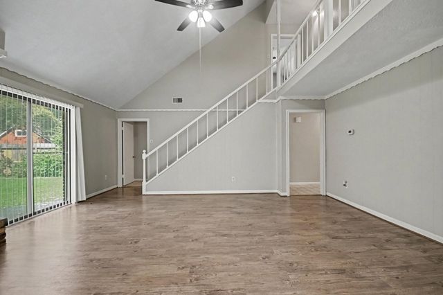 5113 Cottonwood Circle, Dickinson, TX 77539