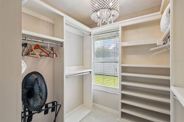 322 SUWANEE AVENUE, Sarasota, FL 34243