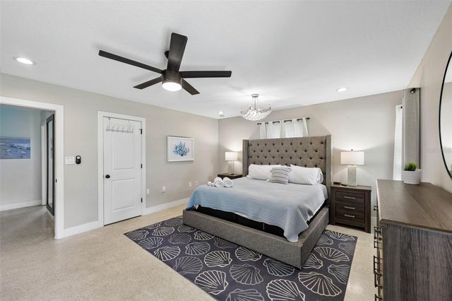 322 SUWANEE AVENUE, Sarasota, FL 34243