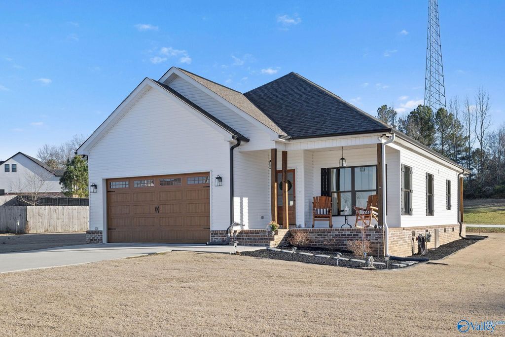 145 Vail Drive, Grant, AL 35747