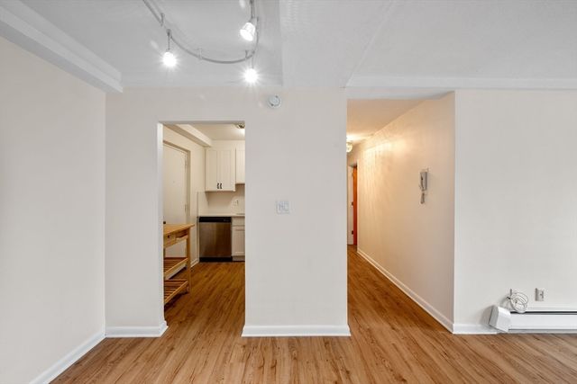 16 Addington Rd 12, Brookline, MA 02445