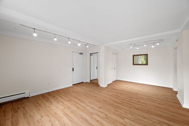 16 Addington Rd 12, Brookline, MA 02445