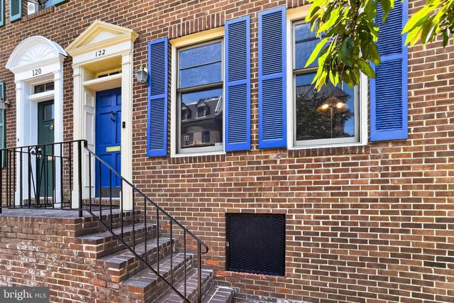 122 N WEST ST, Alexandria, VA 22314