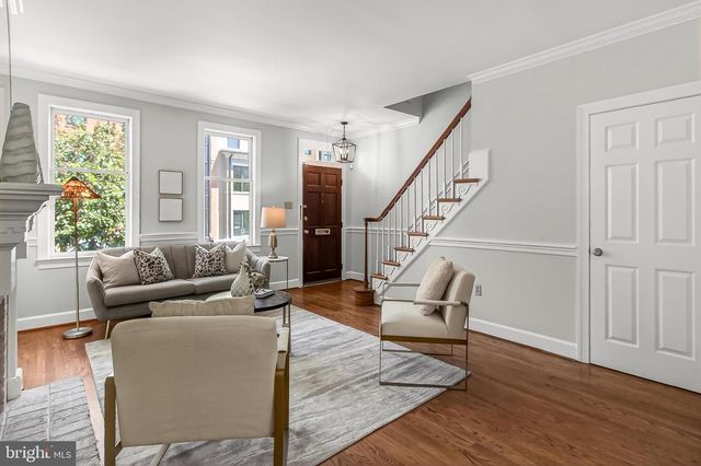 122 N WEST ST, Alexandria, VA 22314