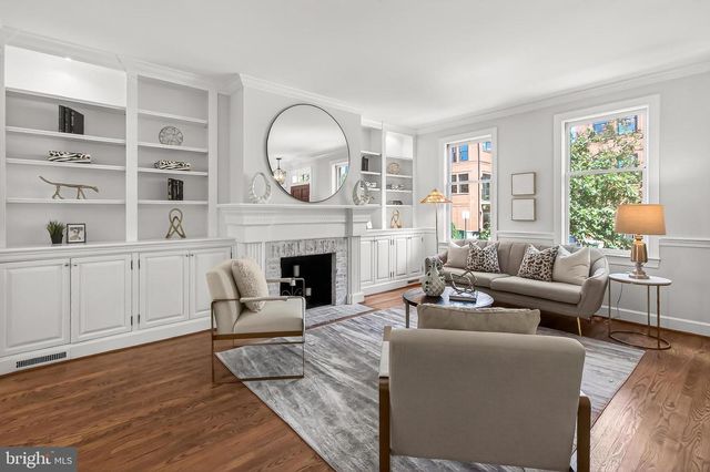 122 N WEST ST, Alexandria, VA 22314