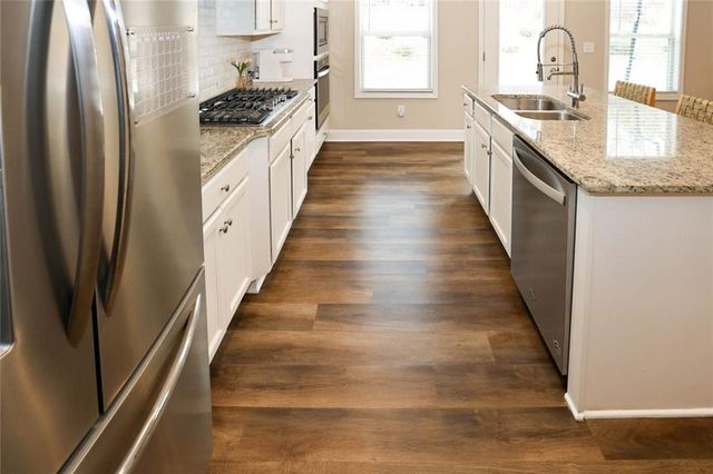 7000 Lancaster Crossing, Flowery Branch, GA 30542