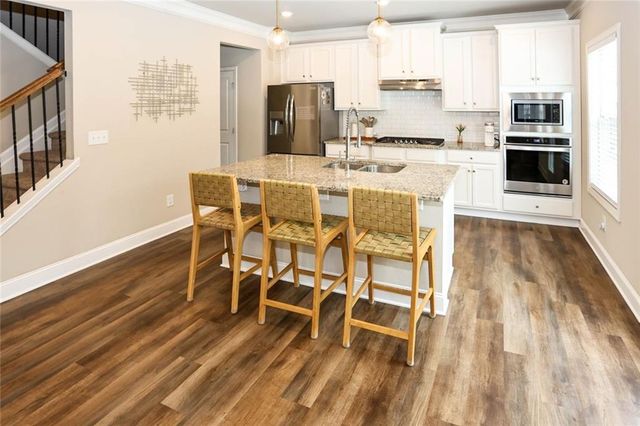 7000 Lancaster Crossing, Flowery Branch, GA 30542