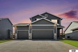 10316 N 152 Avenue, Bennington, NE 68007