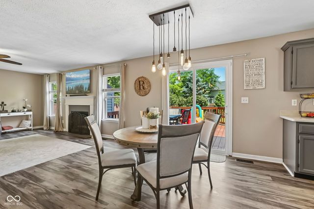 12552 Geist Cove Drive, Indianapolis, IN 46236