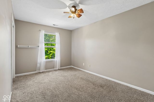 12552 Geist Cove Drive, Indianapolis, IN 46236