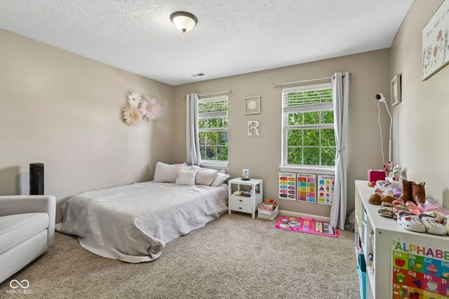 12552 Geist Cove Drive, Indianapolis, IN 46236