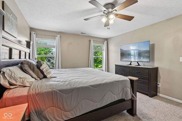 12552 Geist Cove Drive, Indianapolis, IN 46236