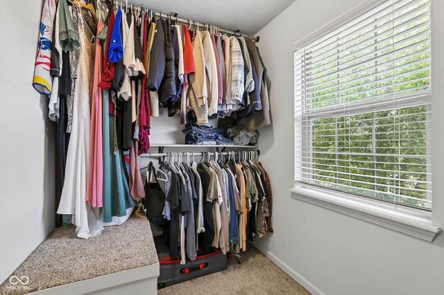 12552 Geist Cove Drive, Indianapolis, IN 46236