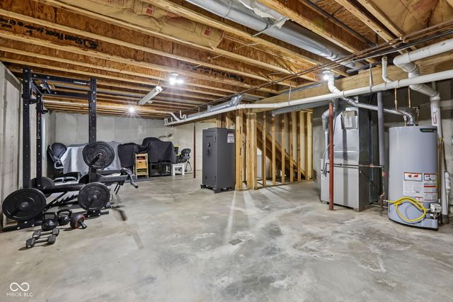 12552 Geist Cove Drive, Indianapolis, IN 46236