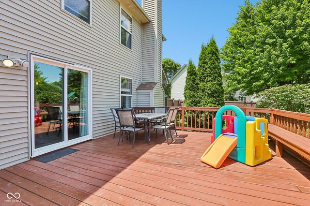 12552 Geist Cove Drive, Indianapolis, IN 46236