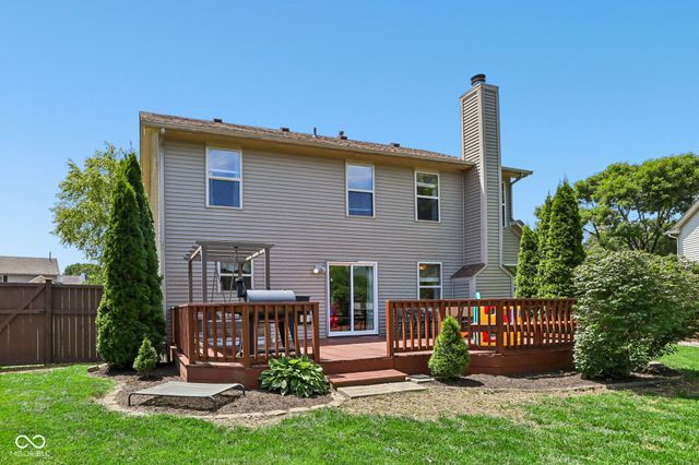 12552 Geist Cove Drive, Indianapolis, IN 46236