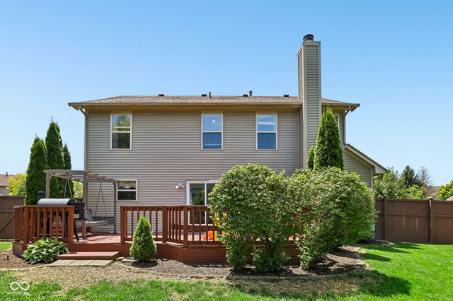 12552 Geist Cove Drive, Indianapolis, IN 46236