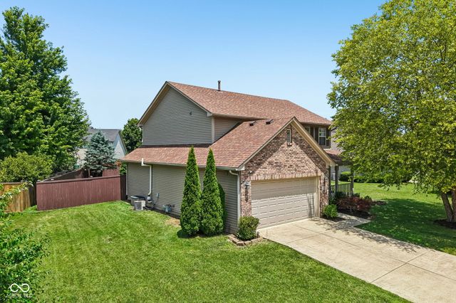 12552 Geist Cove Drive, Indianapolis, IN 46236