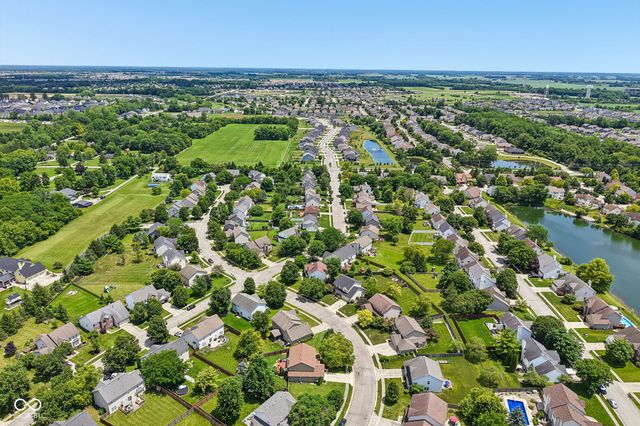 12552 Geist Cove Drive, Indianapolis, IN 46236