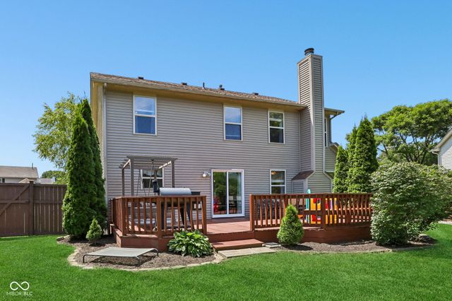 12552 Geist Cove Drive, Indianapolis, IN 46236