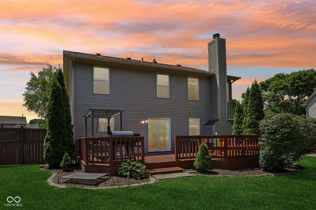 12552 Geist Cove Drive, Indianapolis, IN 46236