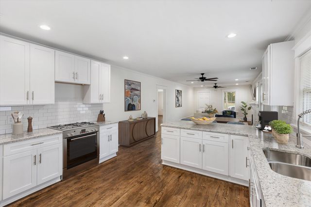 176 PLAINVIEW ST, Memphis, TN 38111