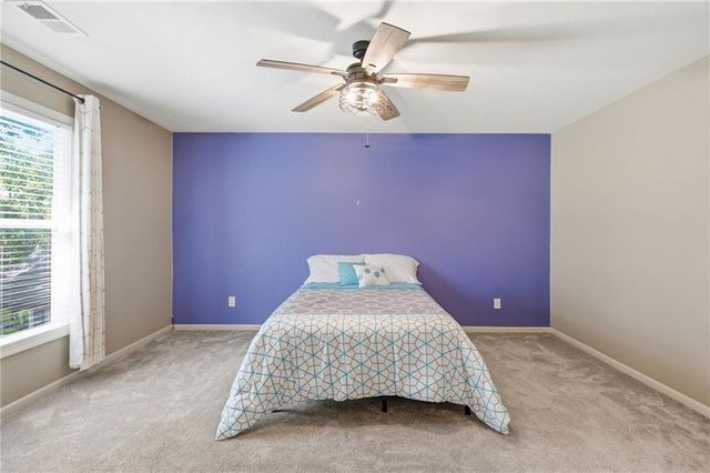 15401 W 165th Street, Olathe, KS 66062