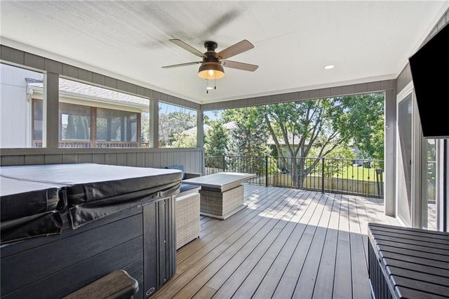 15401 W 165th Street, Olathe, KS 66062