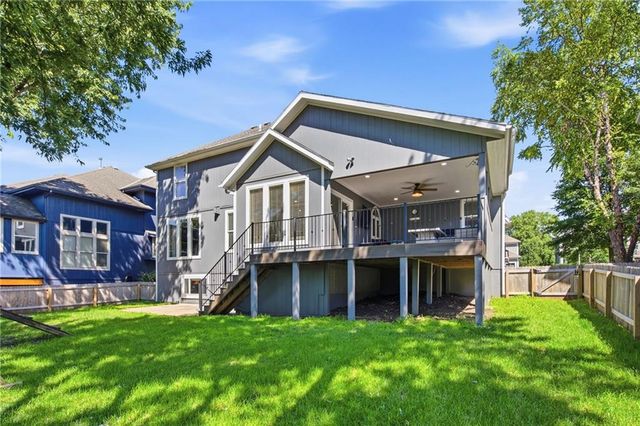15401 W 165th Street, Olathe, KS 66062