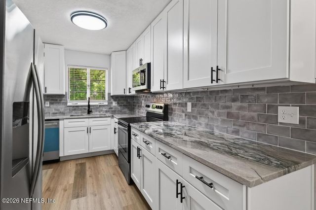 1955 SHELTON Road, Jacksonville, FL 32211