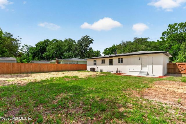 1955 SHELTON Road, Jacksonville, FL 32211