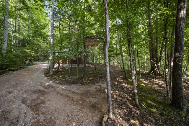 3529 Southwark Dr, Springfield, TN 37172