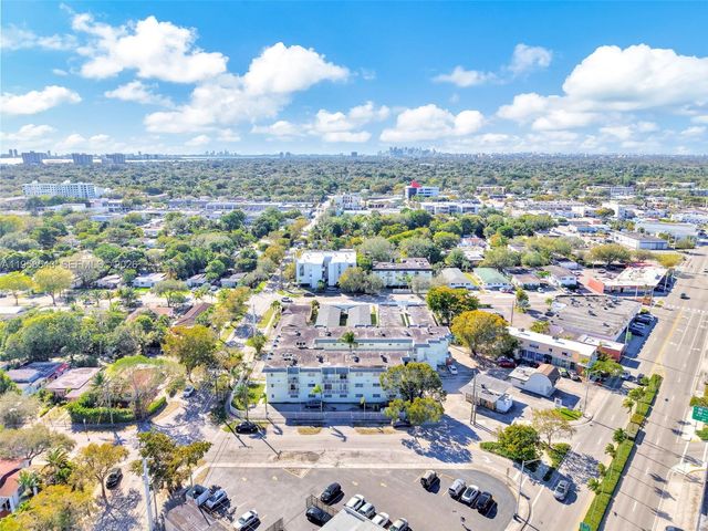12890 NE 8th Ave 208, North Miami, FL 33161