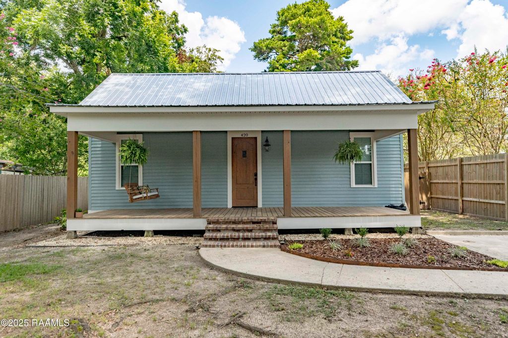 420 W Breaux Street, Church Point, LA 70525