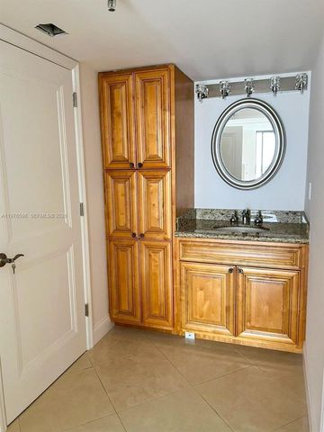 290 174th St 902, Sunny Isles Beach, FL 33160