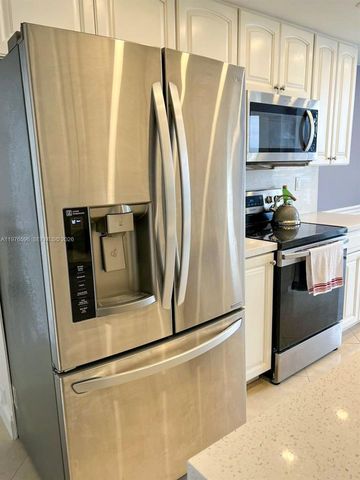 290 174th St 902, Sunny Isles Beach, FL 33160