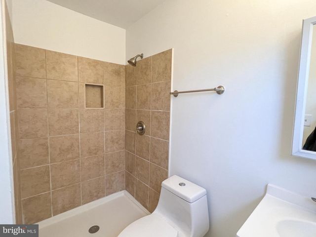 19920 WATERLOO CT, Germantown, MD 20874