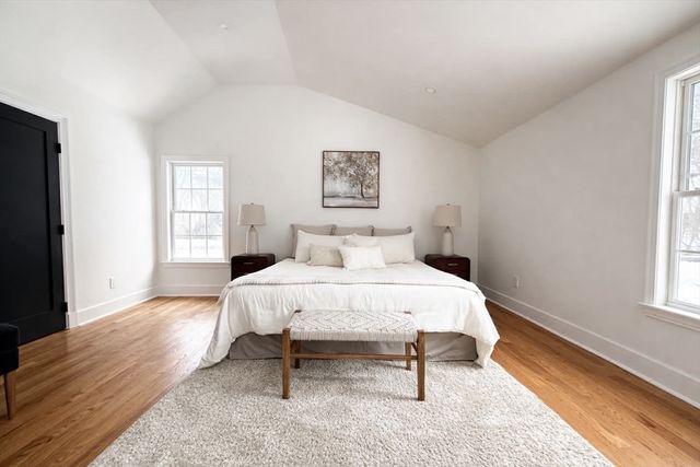 576 Grove St, Framingham, MA 01701