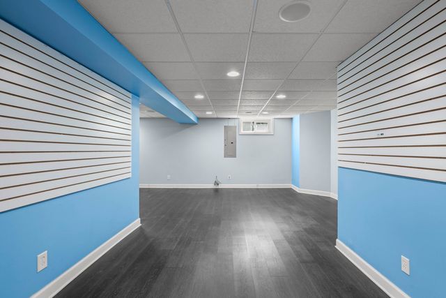 155 Lilac Lane, Wheeling, IL 60090