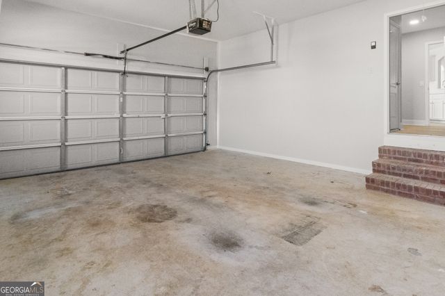 1030 Diamond Way, Bogart, GA 30622