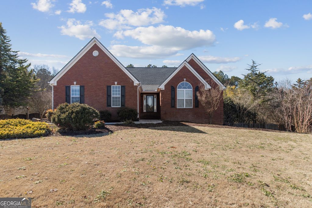 1030 Diamond Way, Bogart, GA 30622