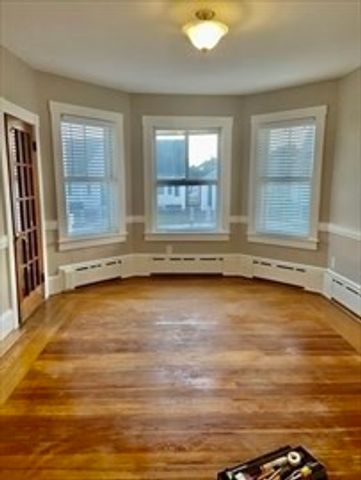 149 Wood St 1, New Bedford, MA 02745