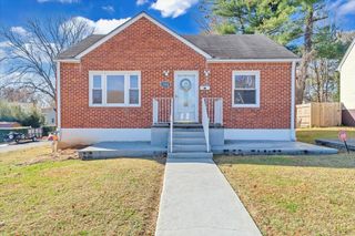 3504 Forest Hill AVE, Roanoke, VA 24012