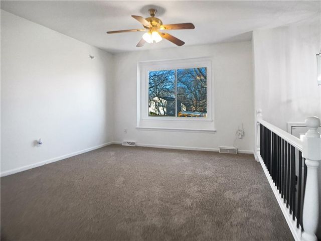 1101 W Elm Terrace, Olathe, KS 66061