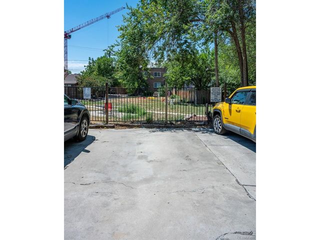 1620 Colorado Blvd 1, Denver, CO 80220