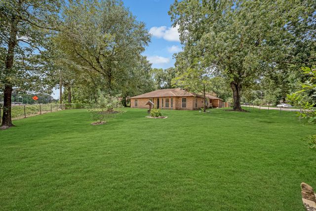 19904 Mercedell Drive, Porter, TX 77365