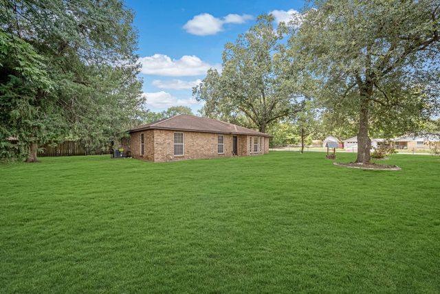19904 Mercedell Drive, Porter, TX 77365