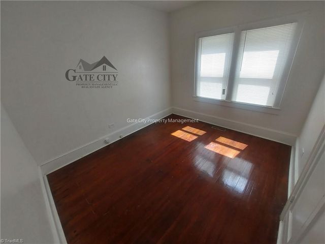 1600 N Hamilton Street, High Point, NC 27262