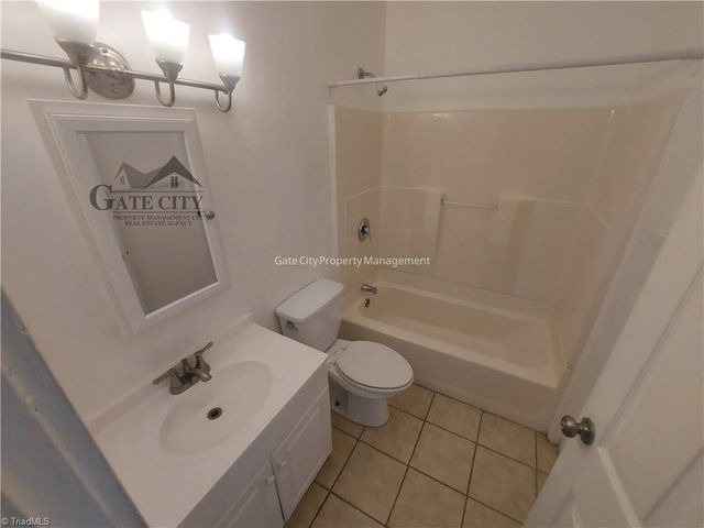 1600 N Hamilton Street, High Point, NC 27262